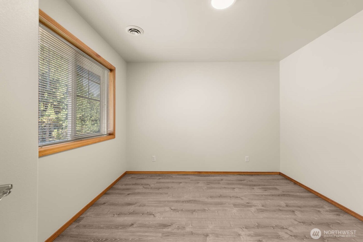 9926 SW 184th Way , Vashon, WA 98070-0000