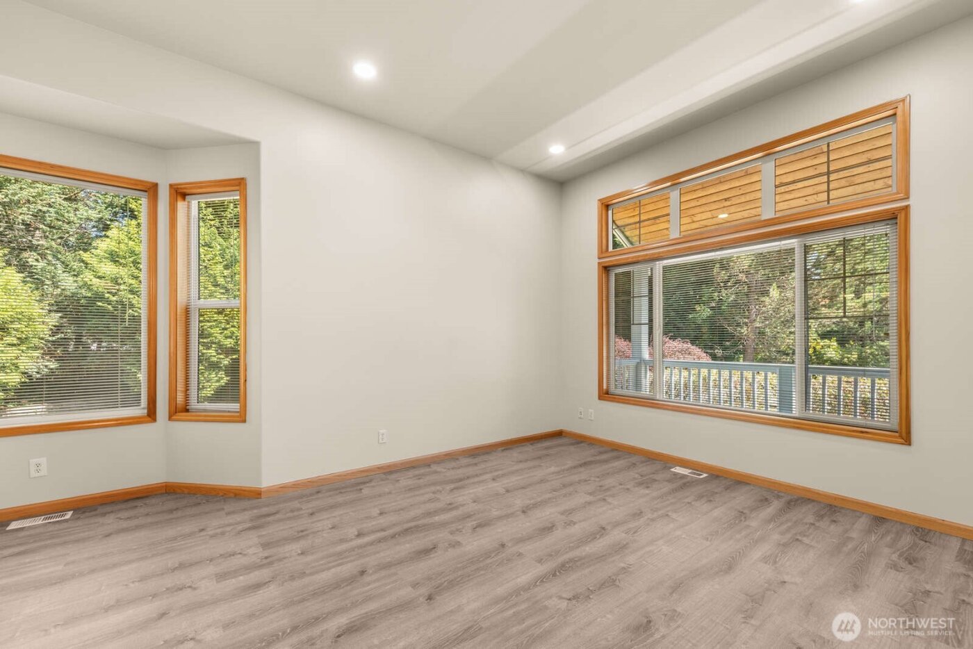 9926 SW 184th Way , Vashon, WA 98070-0000