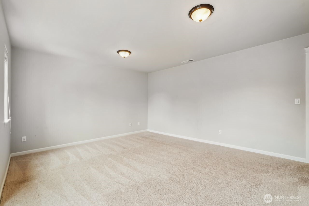 4335 Dudley Drive NE, Lacey, WA 98516