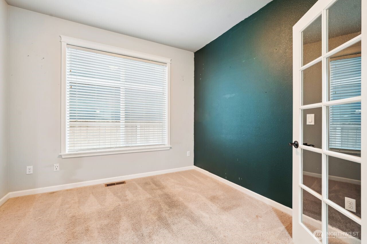 4335 Dudley Drive NE, Lacey, WA 98516