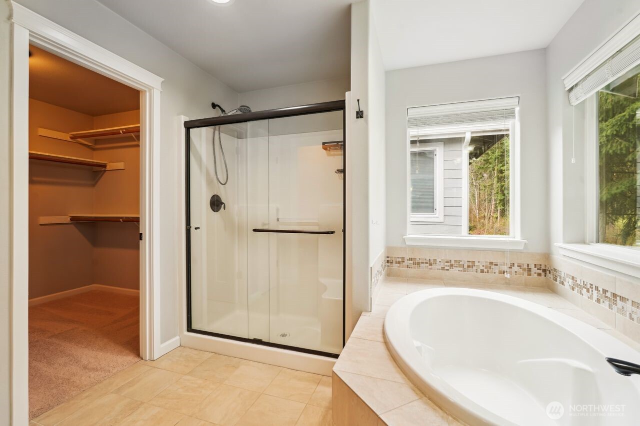 4335 Dudley Drive NE, Lacey, WA 98516