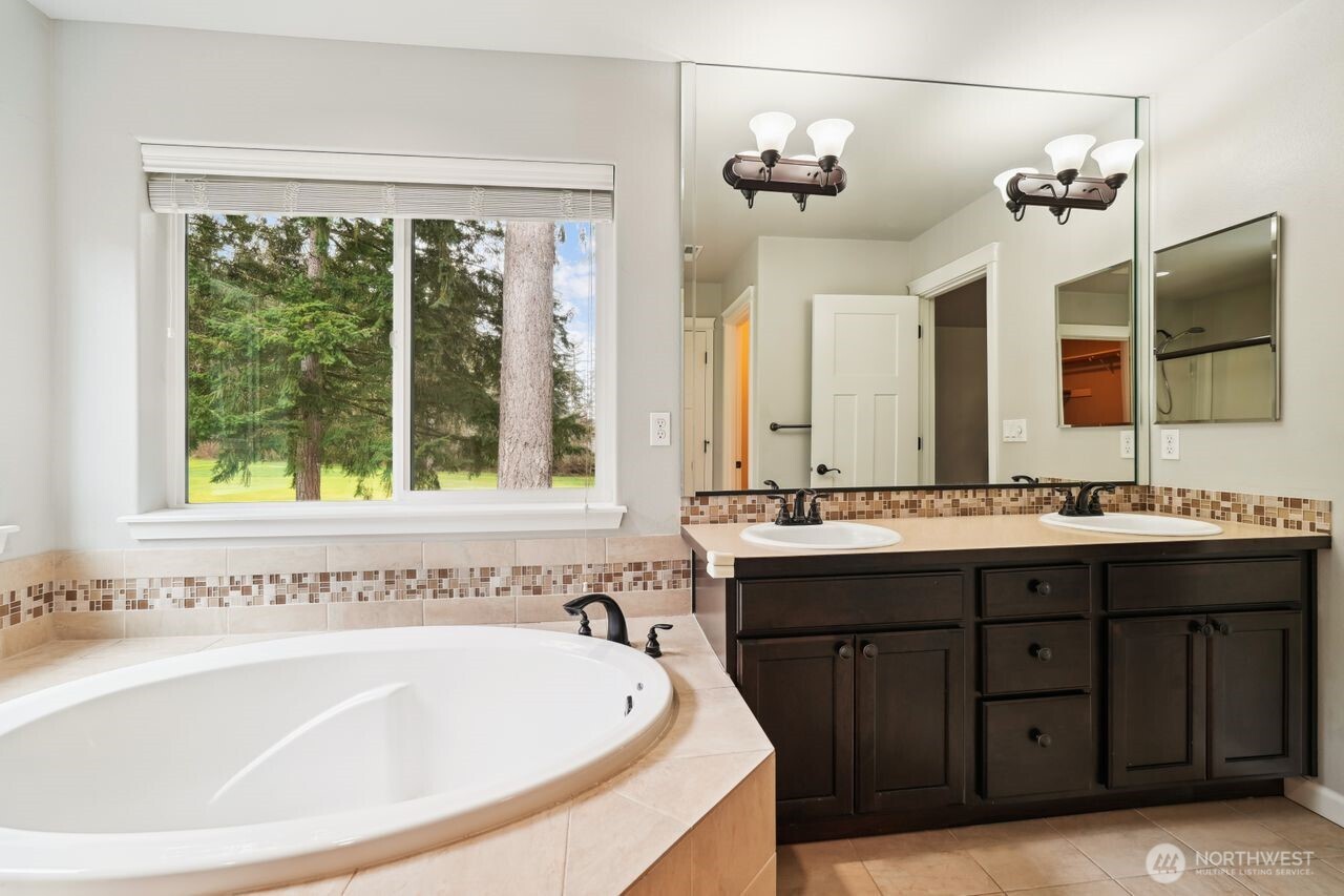 4335 Dudley Drive NE, Lacey, WA 98516