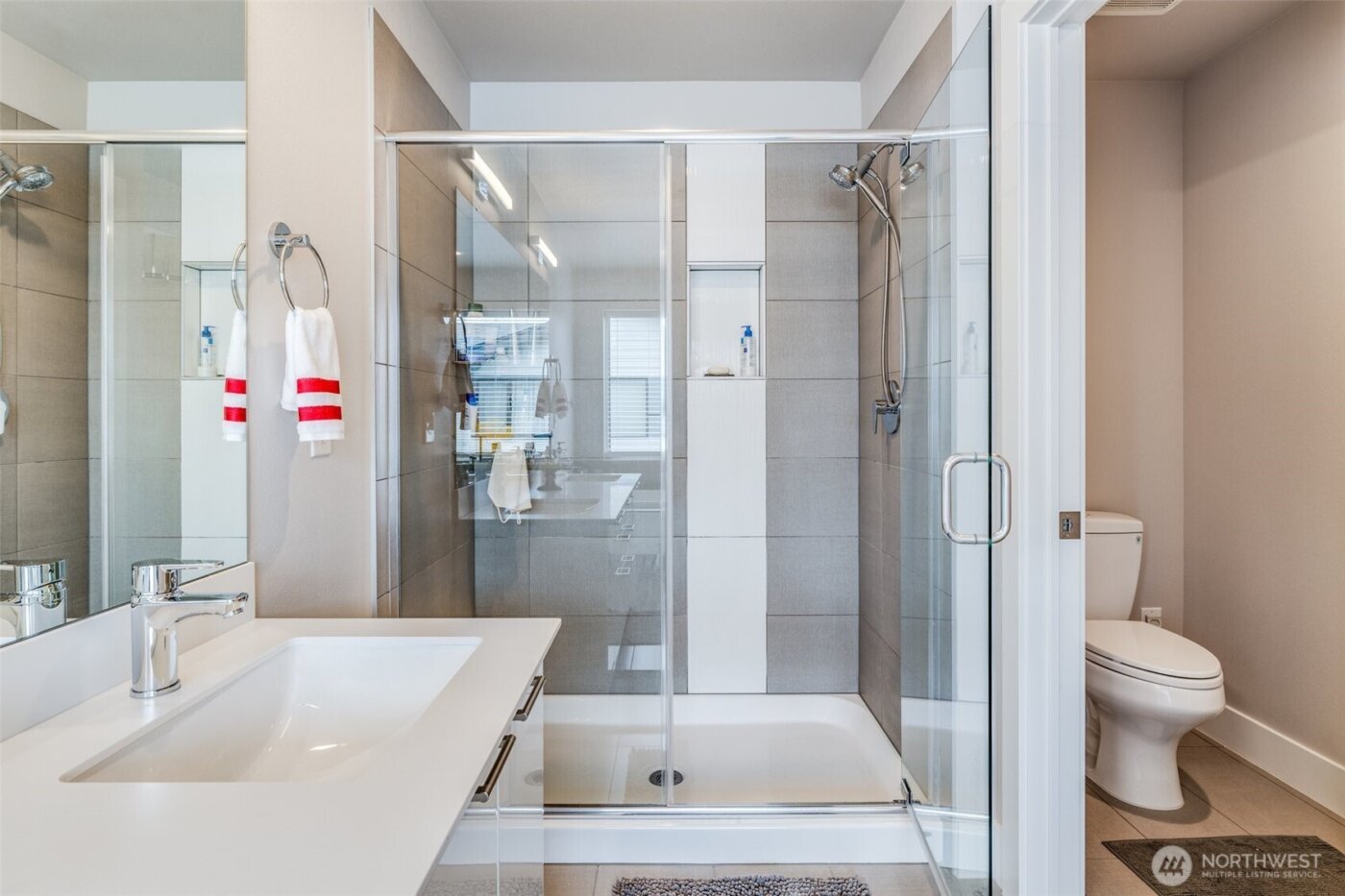 32819 Madrona Avenue SE, Black Diamond, WA 98010