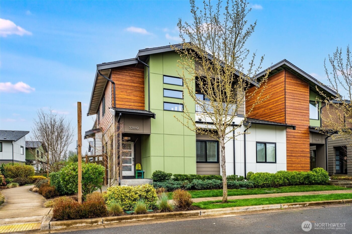 32819 Madrona Avenue SE, Black Diamond, WA 98010