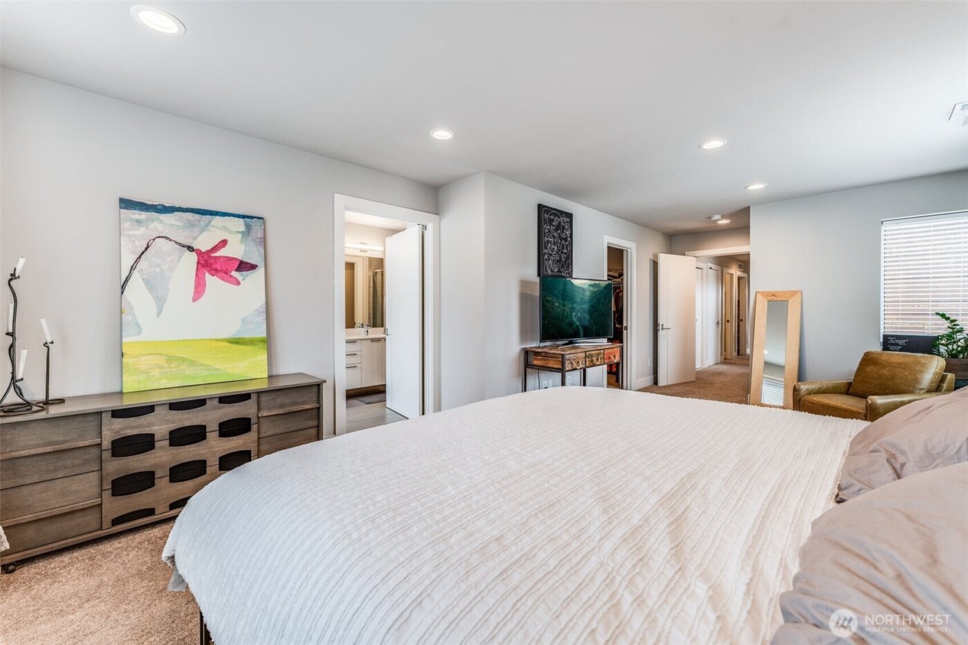 32819 Madrona Avenue SE, Black Diamond, WA 98010