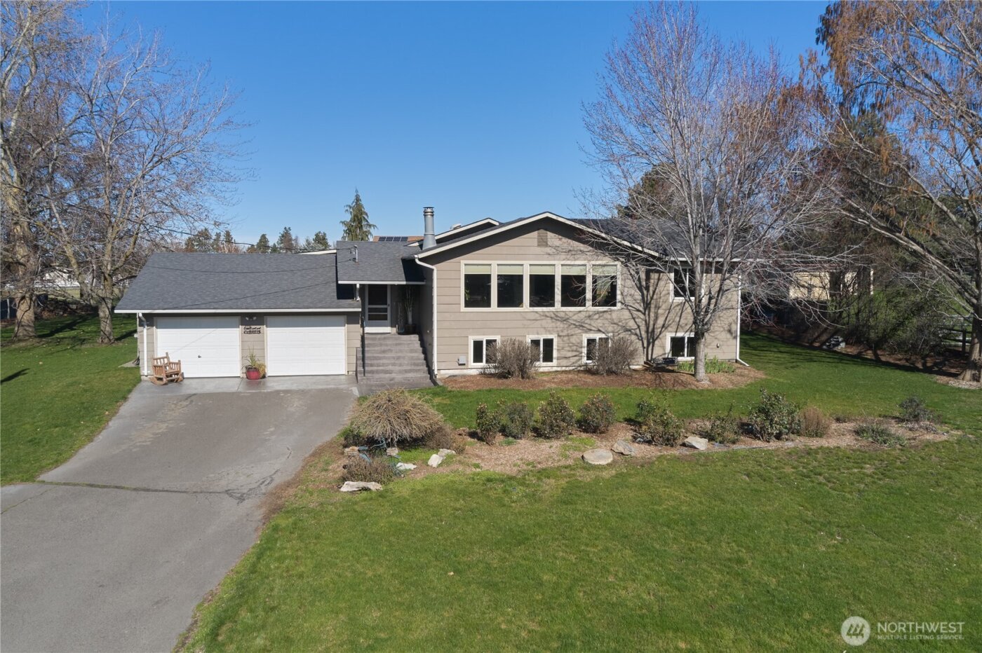 371 hill Road , Walla Walla, WA 99362