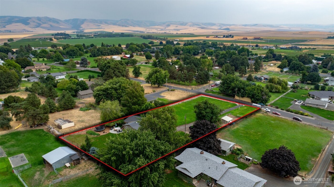371 hill Road , Walla Walla, WA 99362