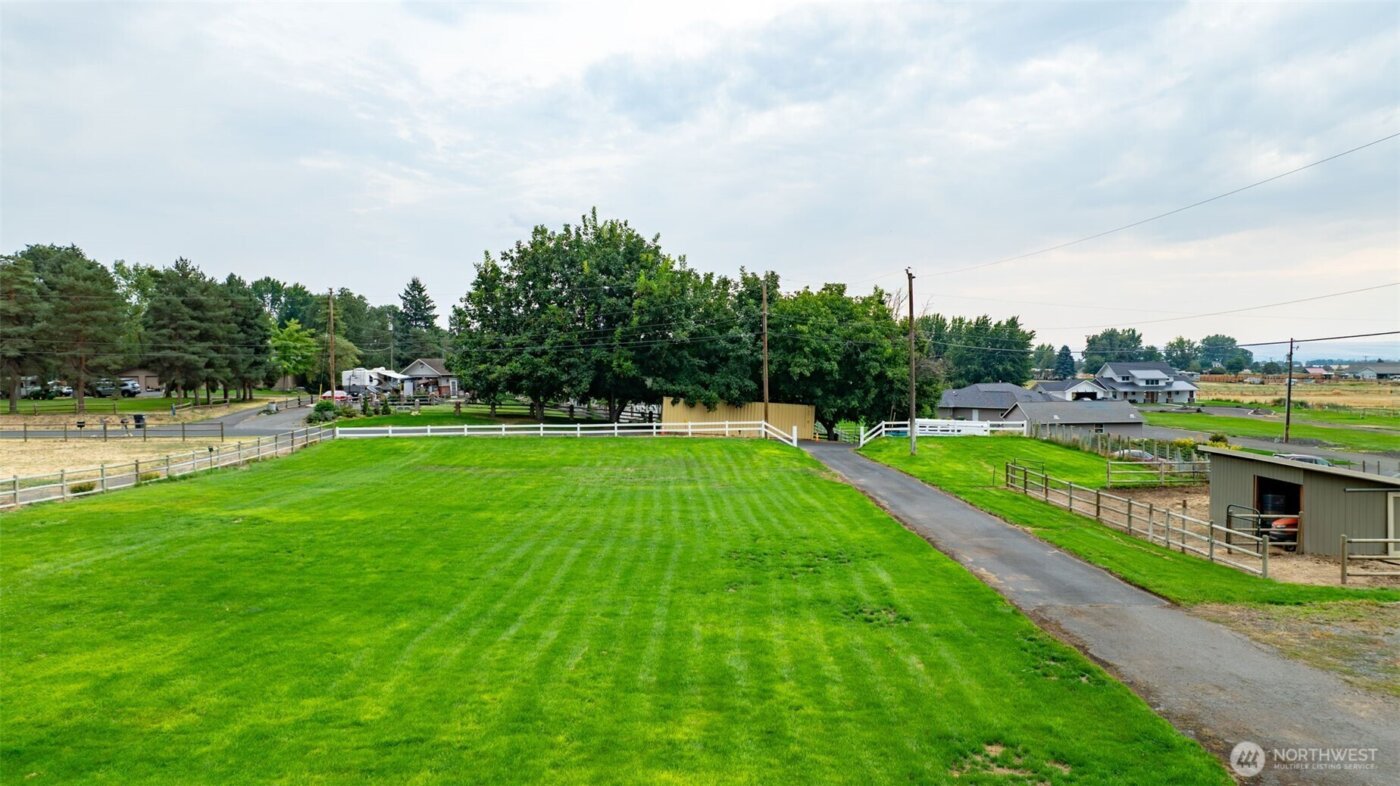 371 hill Road , Walla Walla, WA 99362