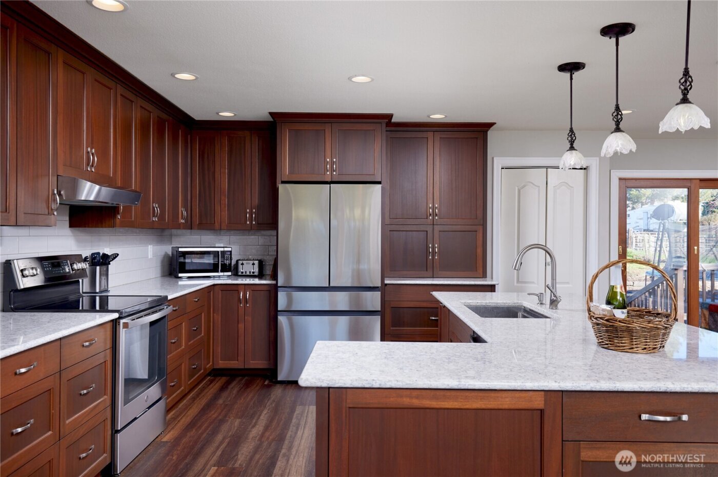 371 hill Road , Walla Walla, WA 99362