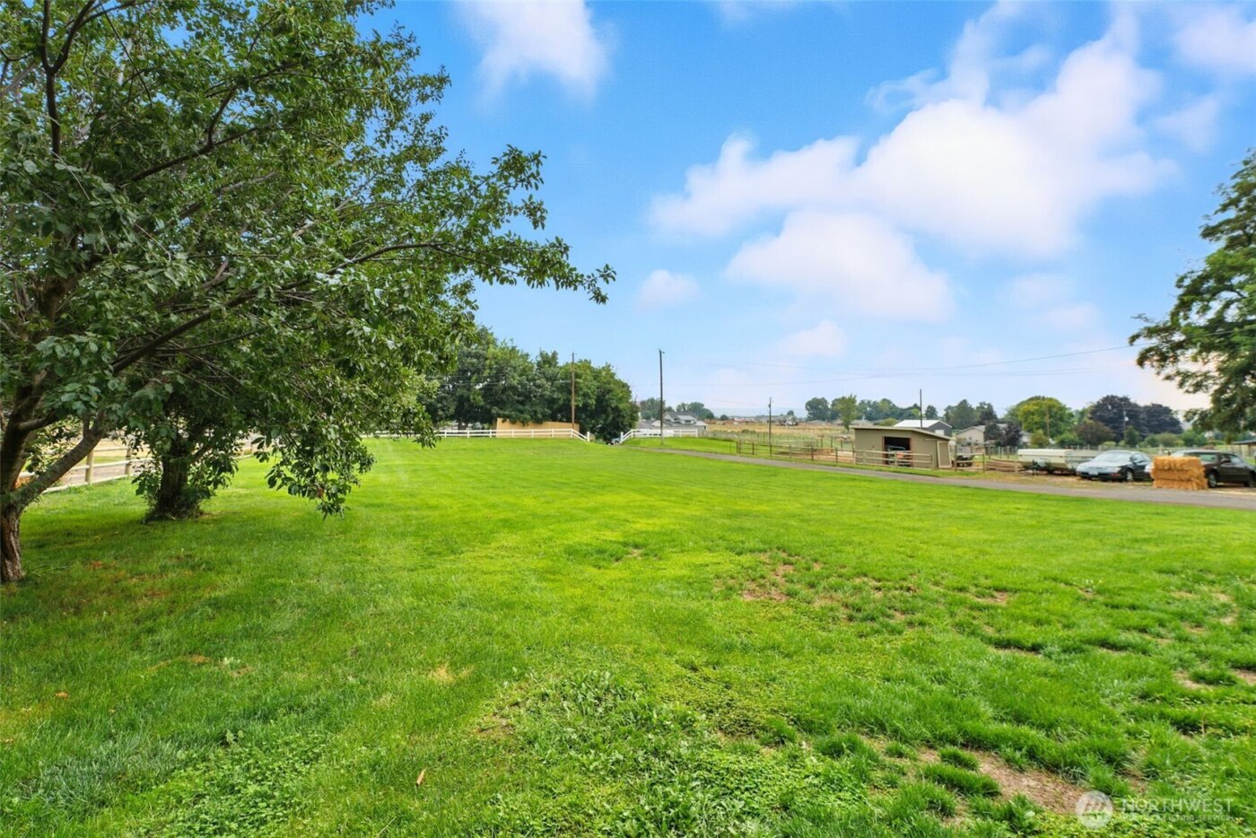 371 hill Road , Walla Walla, WA 99362