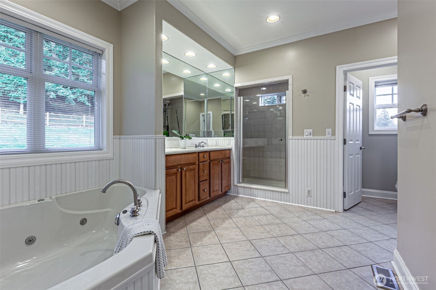 40109 278th Avenue SE, Enumclaw, WA 98022