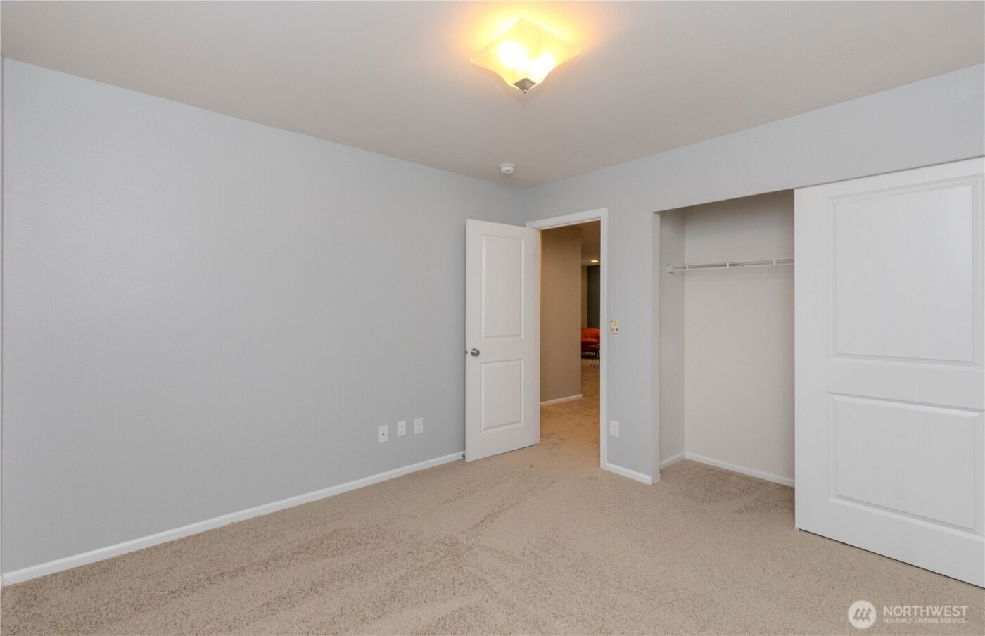 27434 210th Avenue SE, Maple Valley, WA 98038-3285