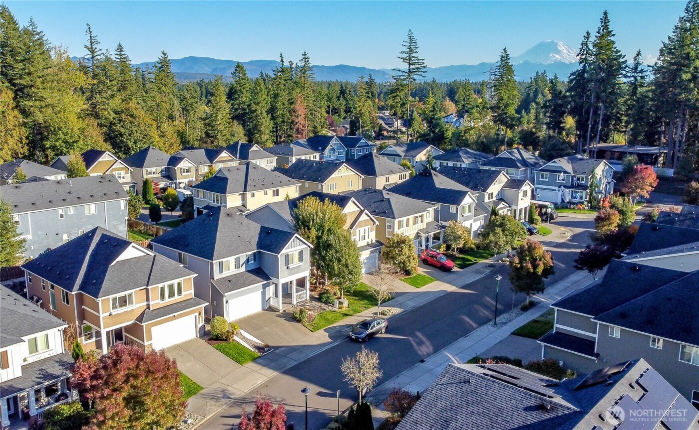 27434 210th Avenue SE, Maple Valley, WA 98038-3285