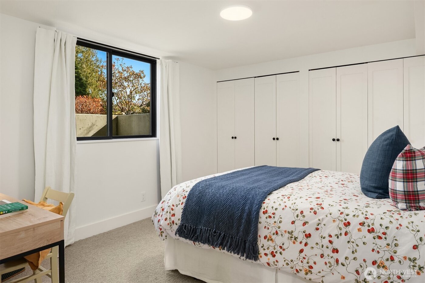 7315 51st Avenue NE, Seattle, WA 98115-6133