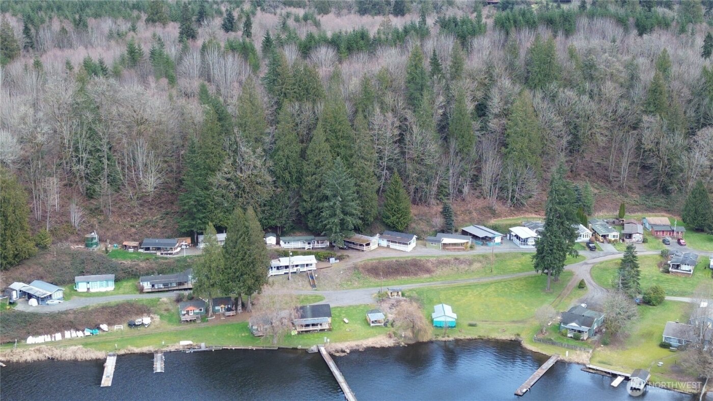 22989 Lake McMurray Lane #10, Mount Vernon, WA 98274