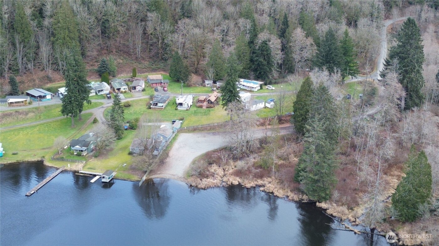 22989 Lake McMurray Lane #10, Mount Vernon, WA 98274