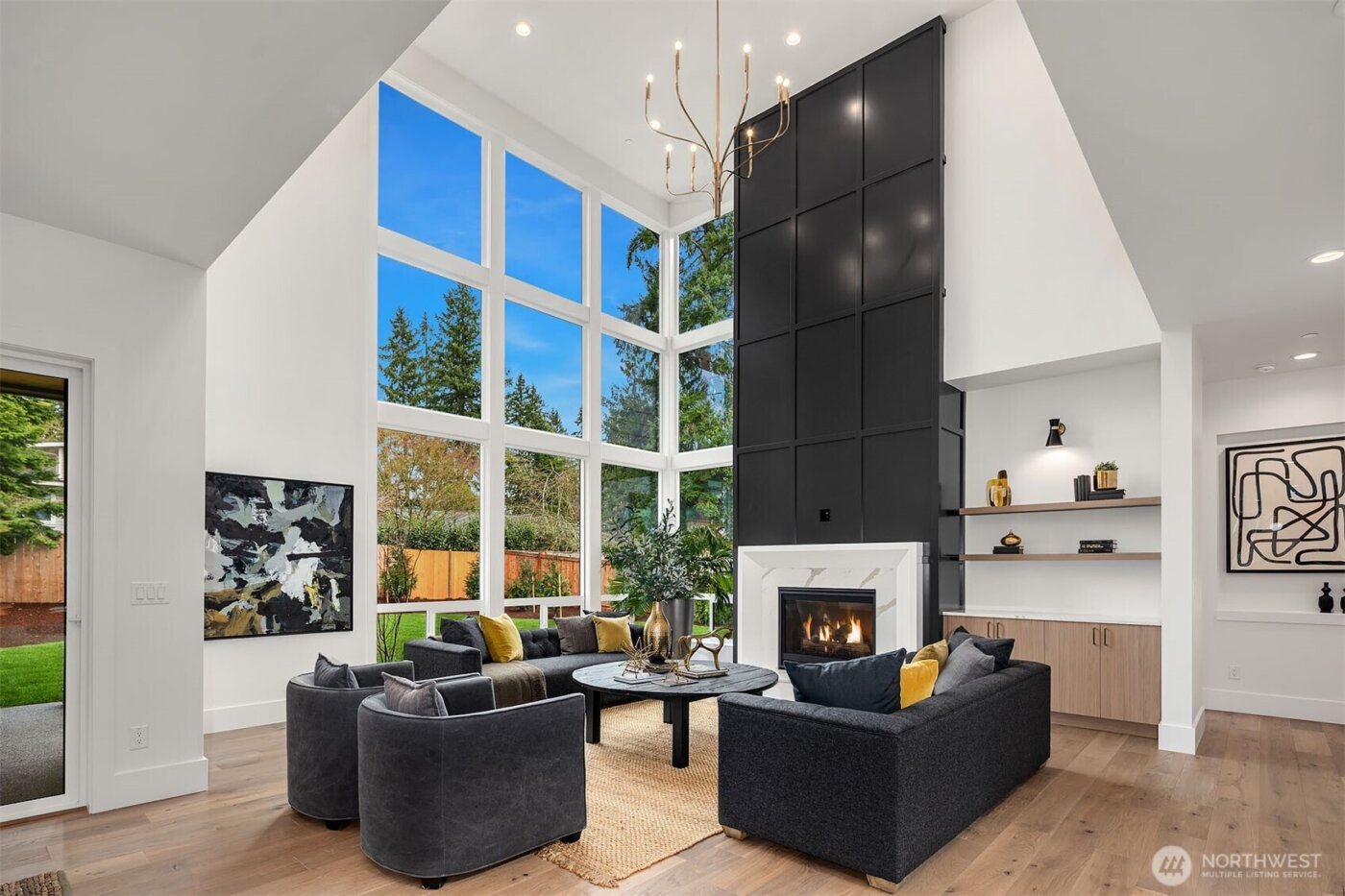 16544 SE 28th Street , Bellevue, WA 98008