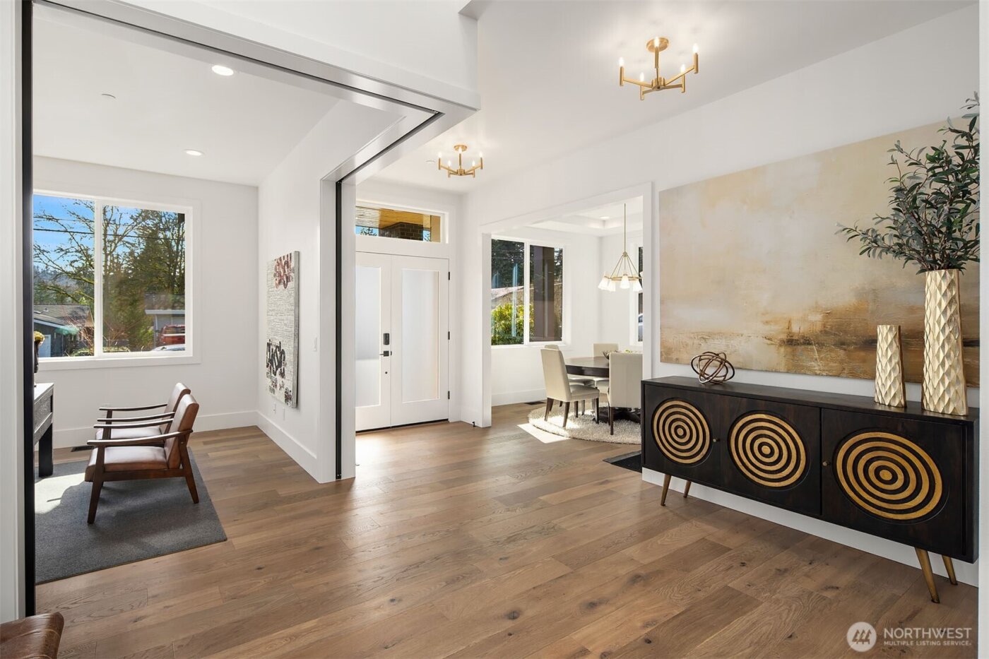 16544 SE 28th Street , Bellevue, WA 98008