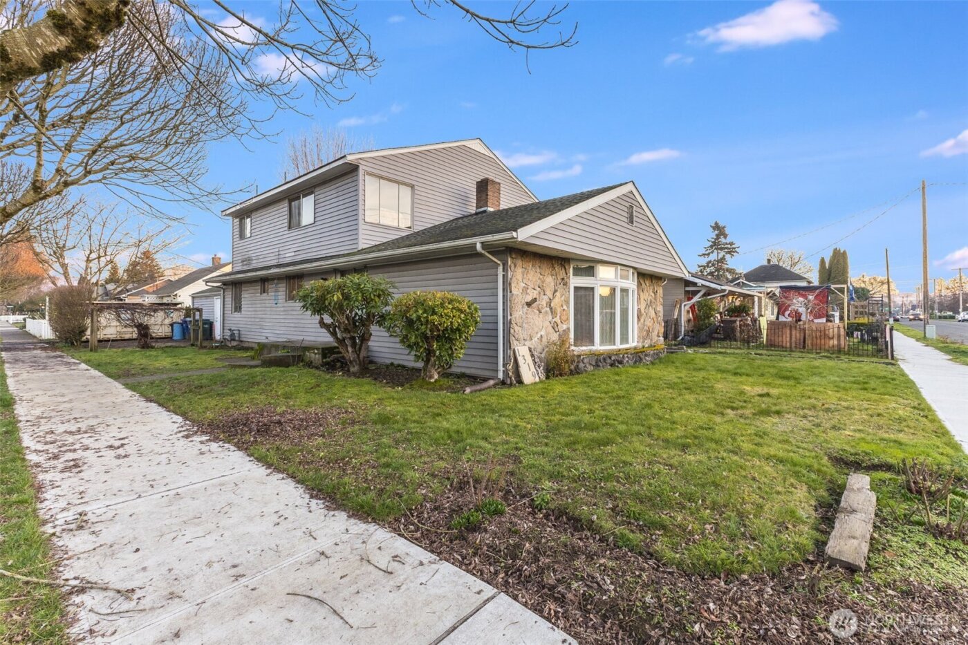 1319 Wood Avenue , Sumner, WA 98390