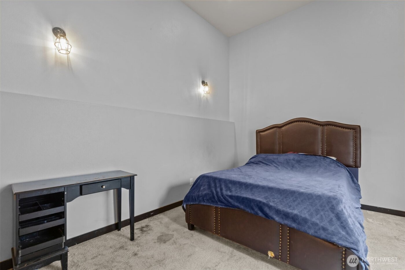 1118 Chestnut Court #18, Everett, WA 98201