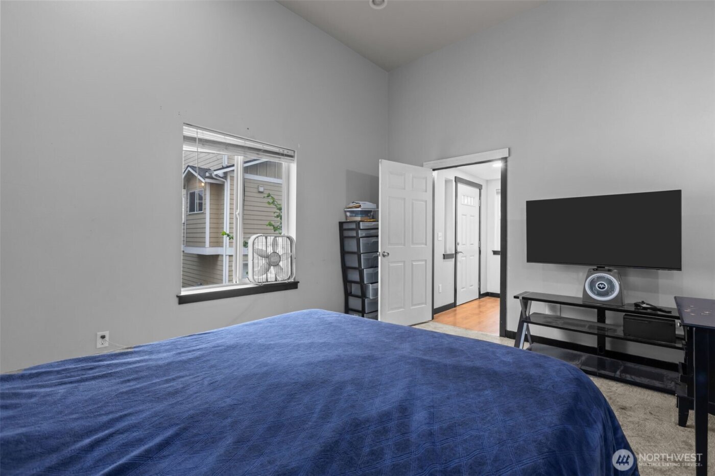 1118 Chestnut Court #18, Everett, WA 98201