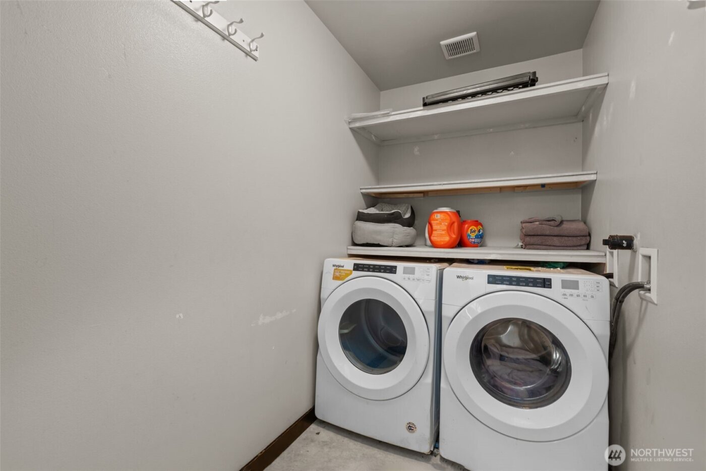 1118 Chestnut Court #18, Everett, WA 98201