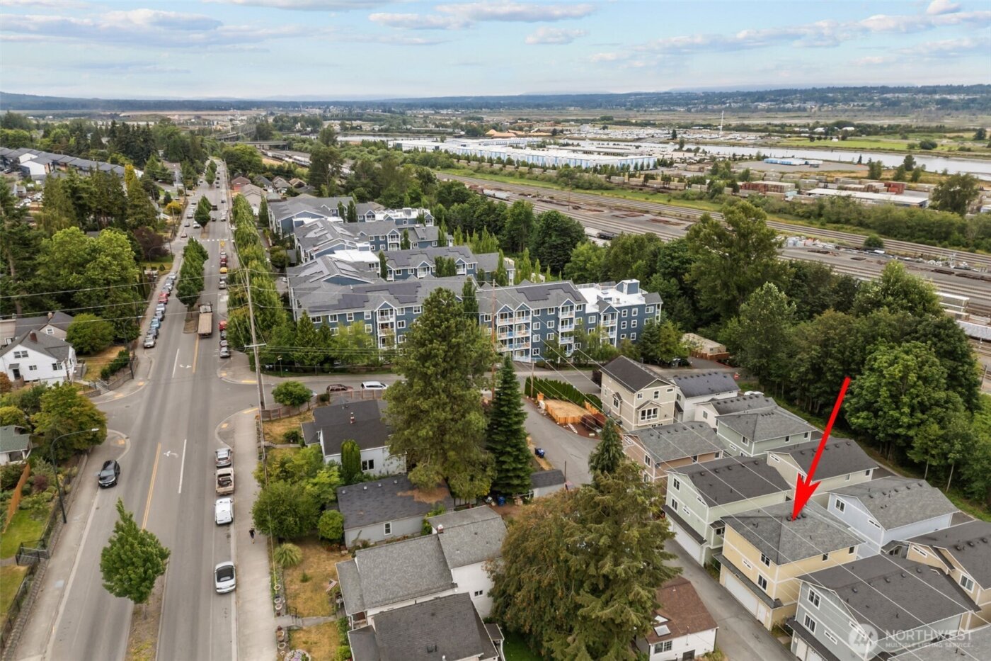 1118 Chestnut Court #18, Everett, WA 98201