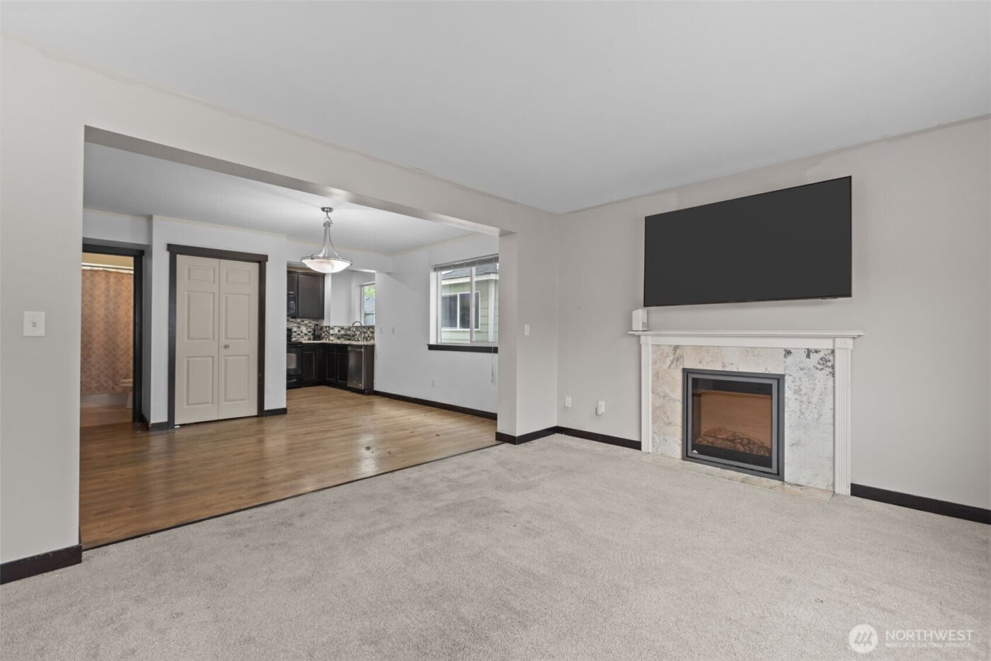 1118 Chestnut Court #18, Everett, WA 98201