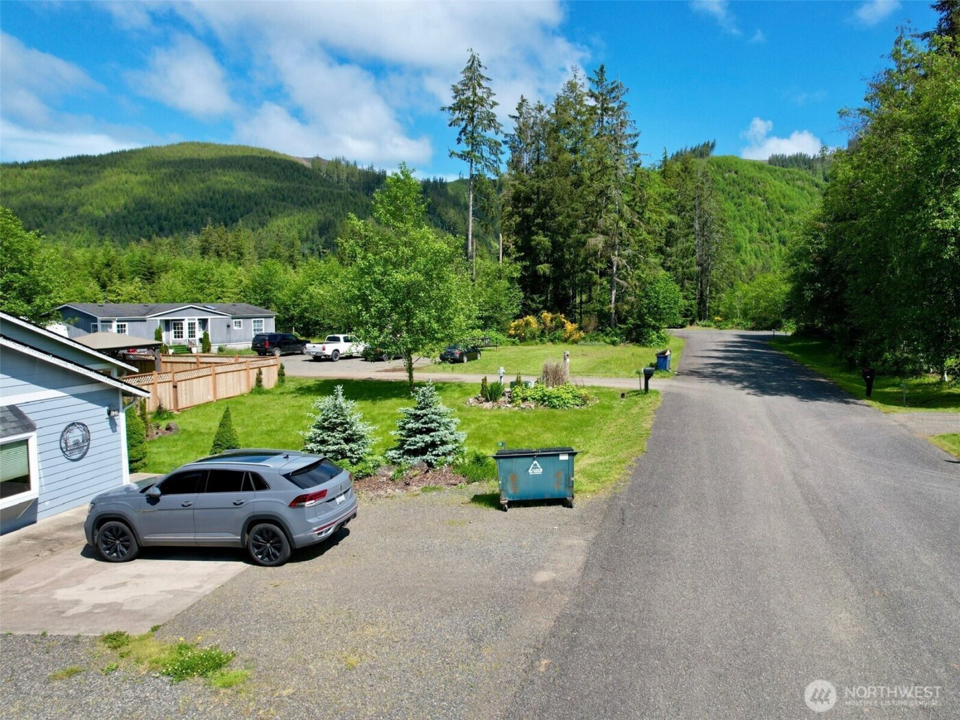 381 Elk Valley Road , Forks, WA 98331-9201