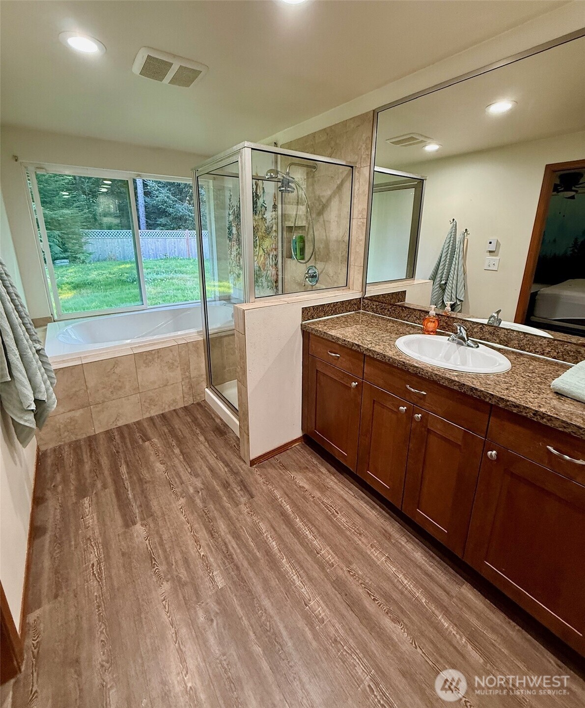 381 Elk Valley Road , Forks, WA 98331-9201