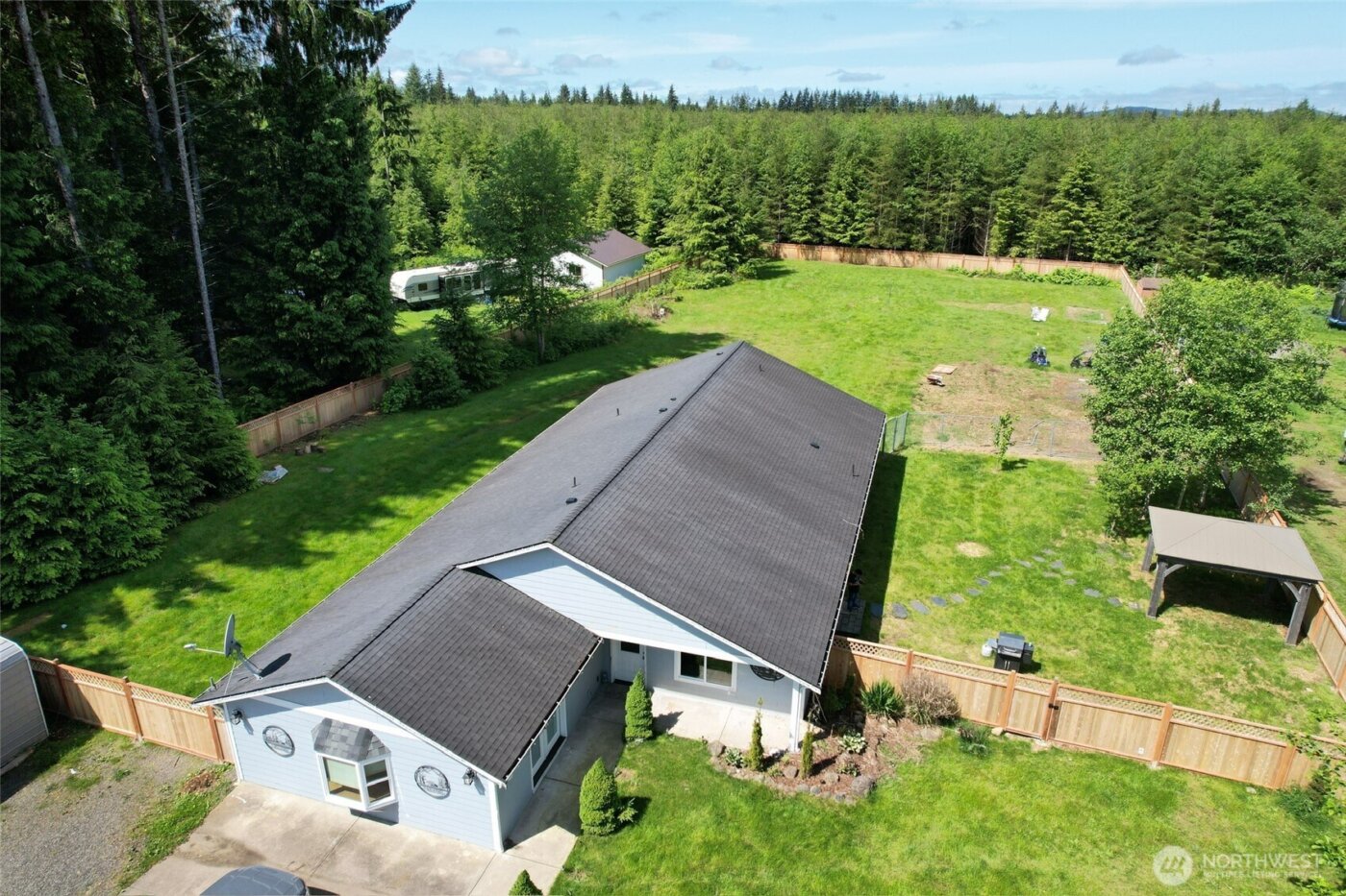 381 Elk Valley Road , Forks, WA 98331-9201