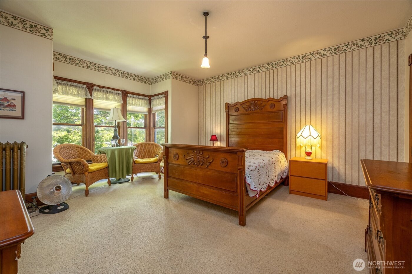 602 N Main Street , Coupeville, WA 98239