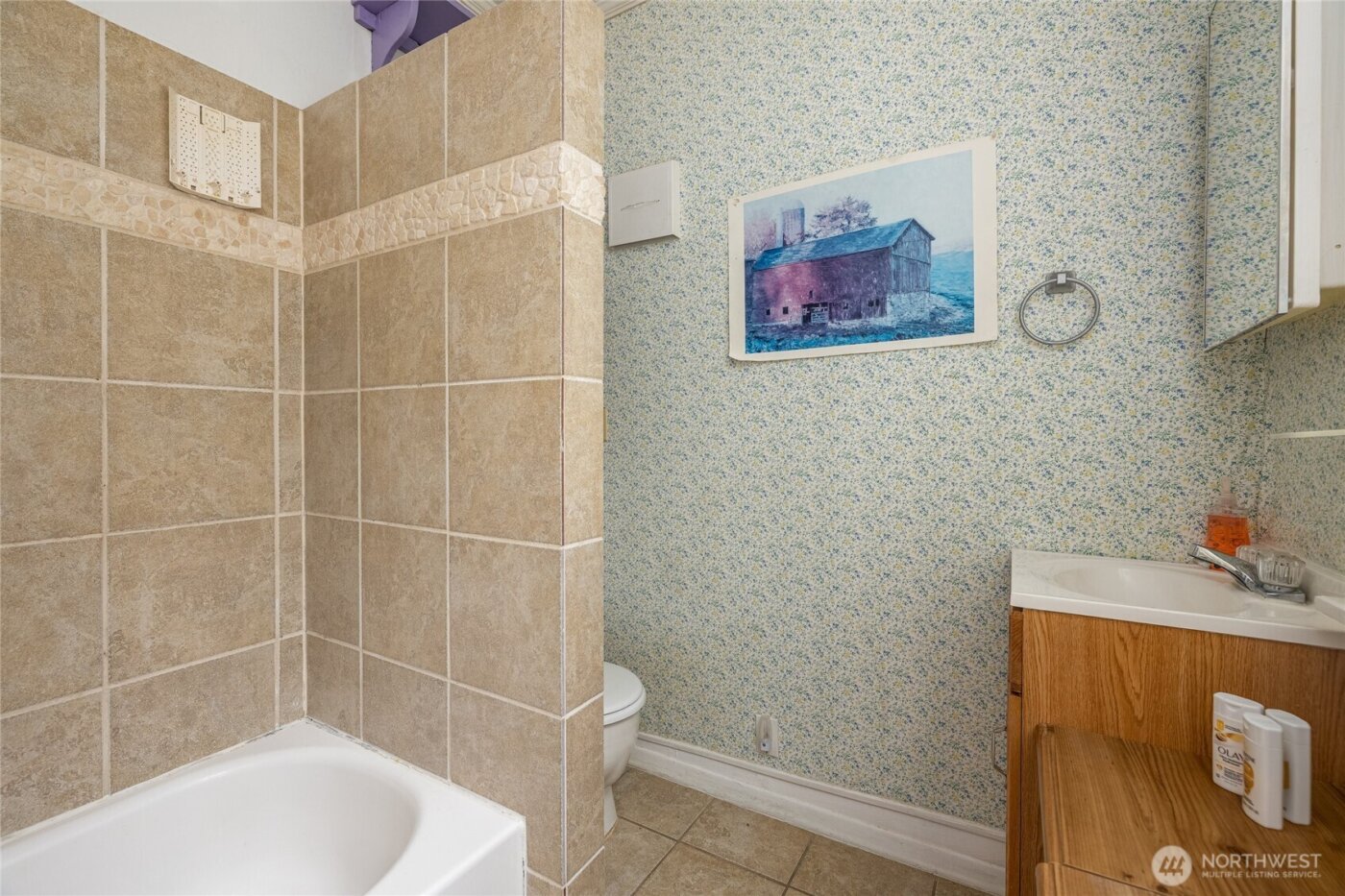 602 N Main Street , Coupeville, WA 98239