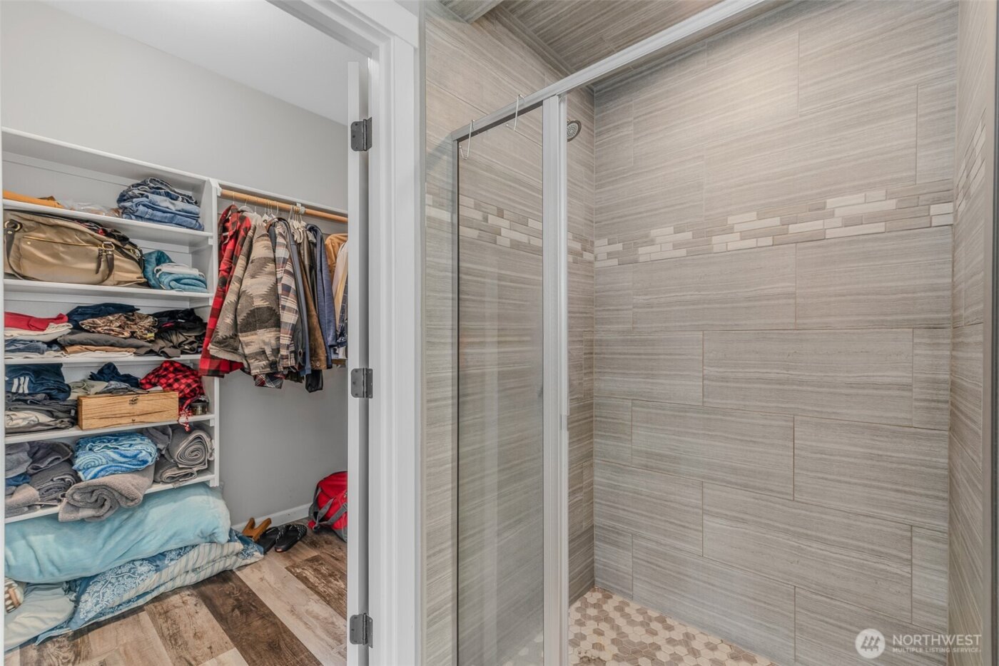 10215 NE 104th Street , Vancouver, WA 98662