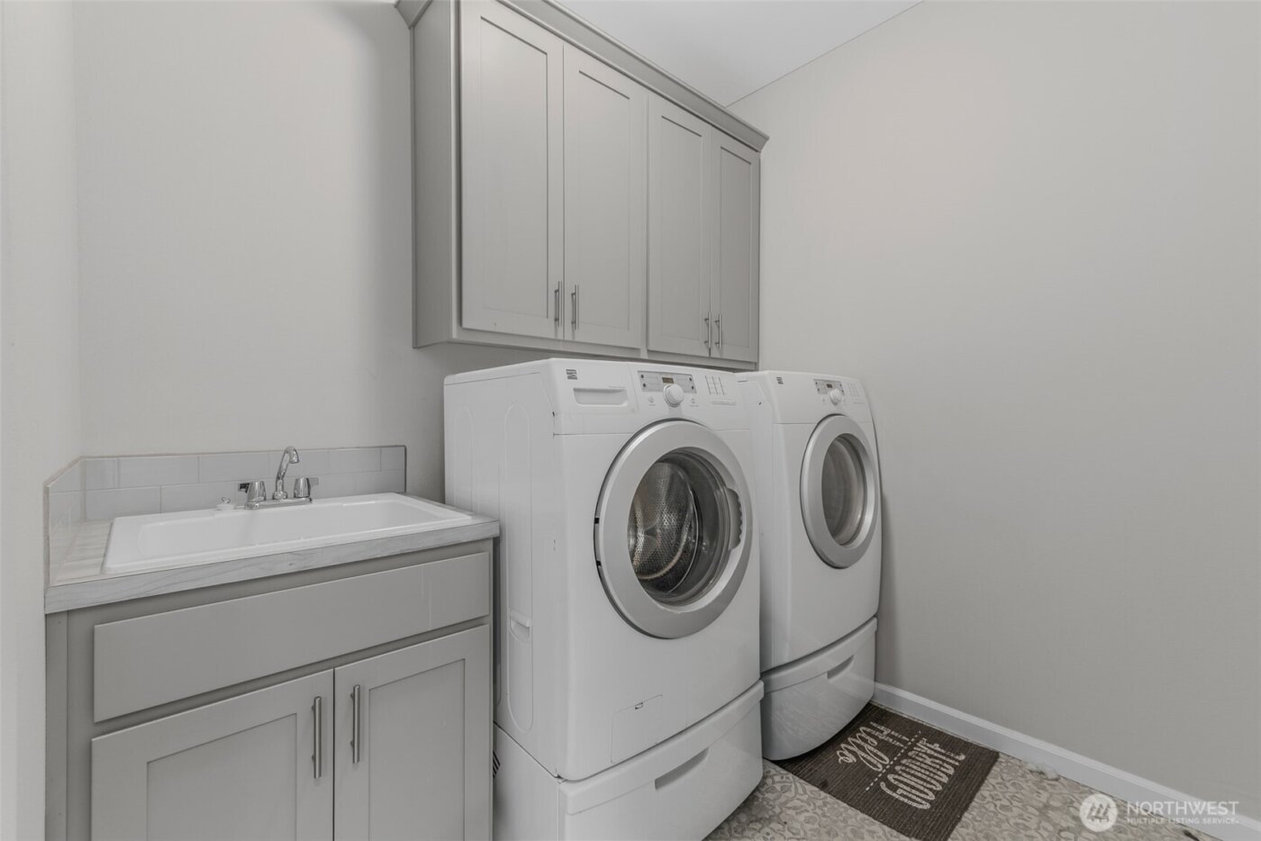 10215 NE 104th Street , Vancouver, WA 98662