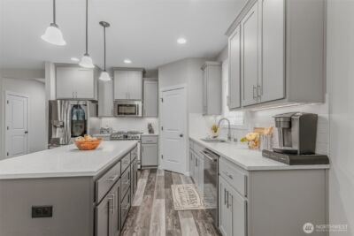 10215 NE 104th Street , Vancouver, WA 98662 - Photo 8