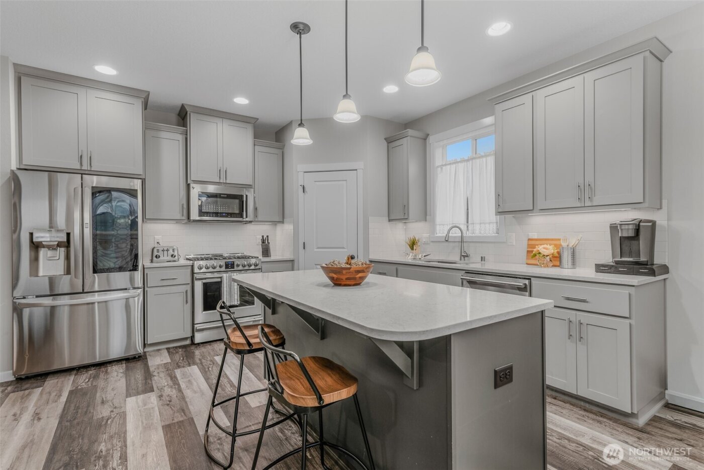 10215 NE 104th Street , Vancouver, WA 98662