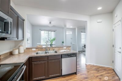 17904 16th Ave Court E, Spanaway, WA 98387 - Photo 12