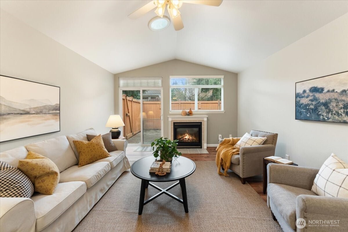 6626 Millstone Lane SE #M102, Lacey, WA 98513