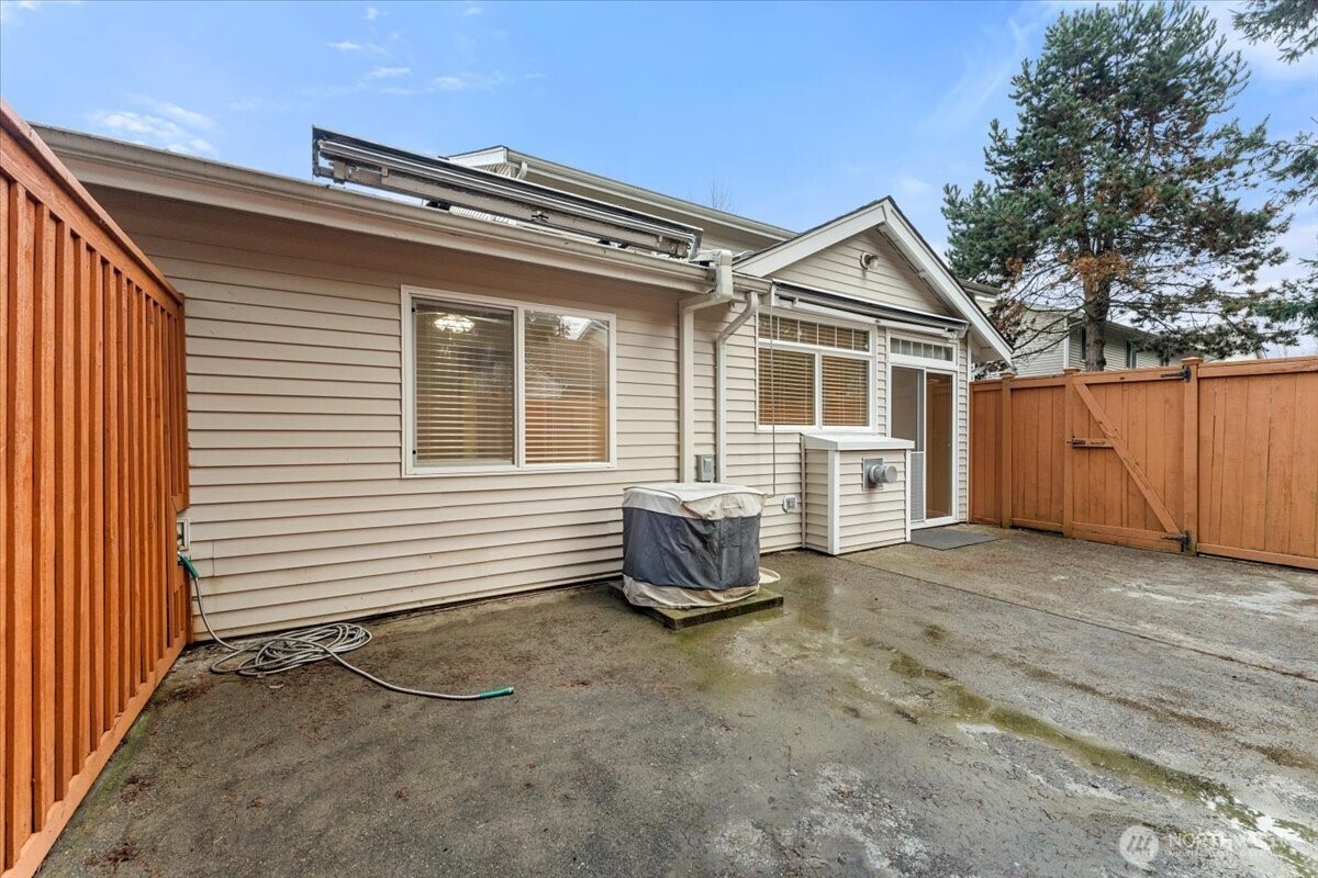 6626 Millstone Lane SE #M102, Lacey, WA 98513