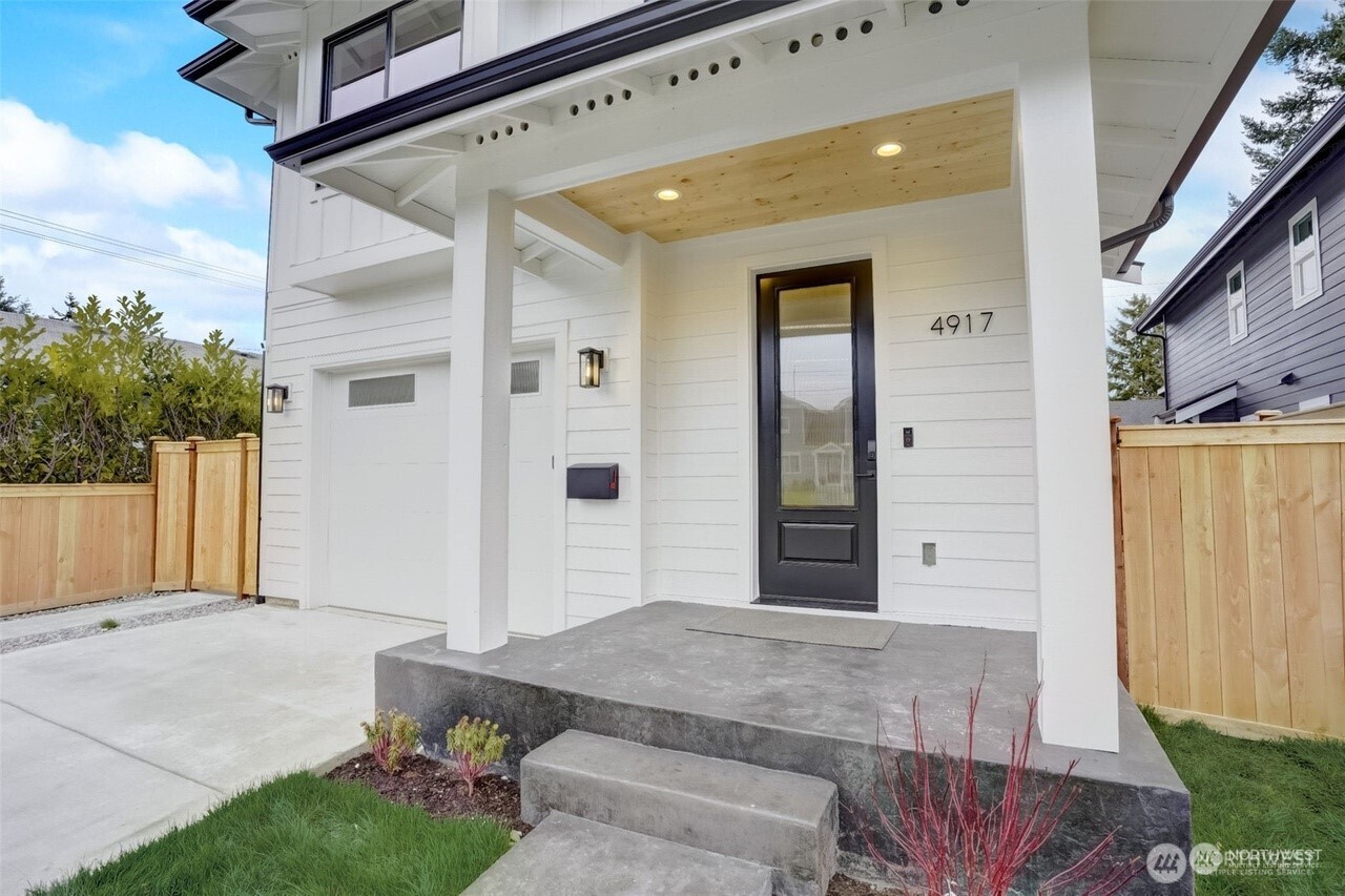 4917 N 19th Street , Tacoma, WA 98406