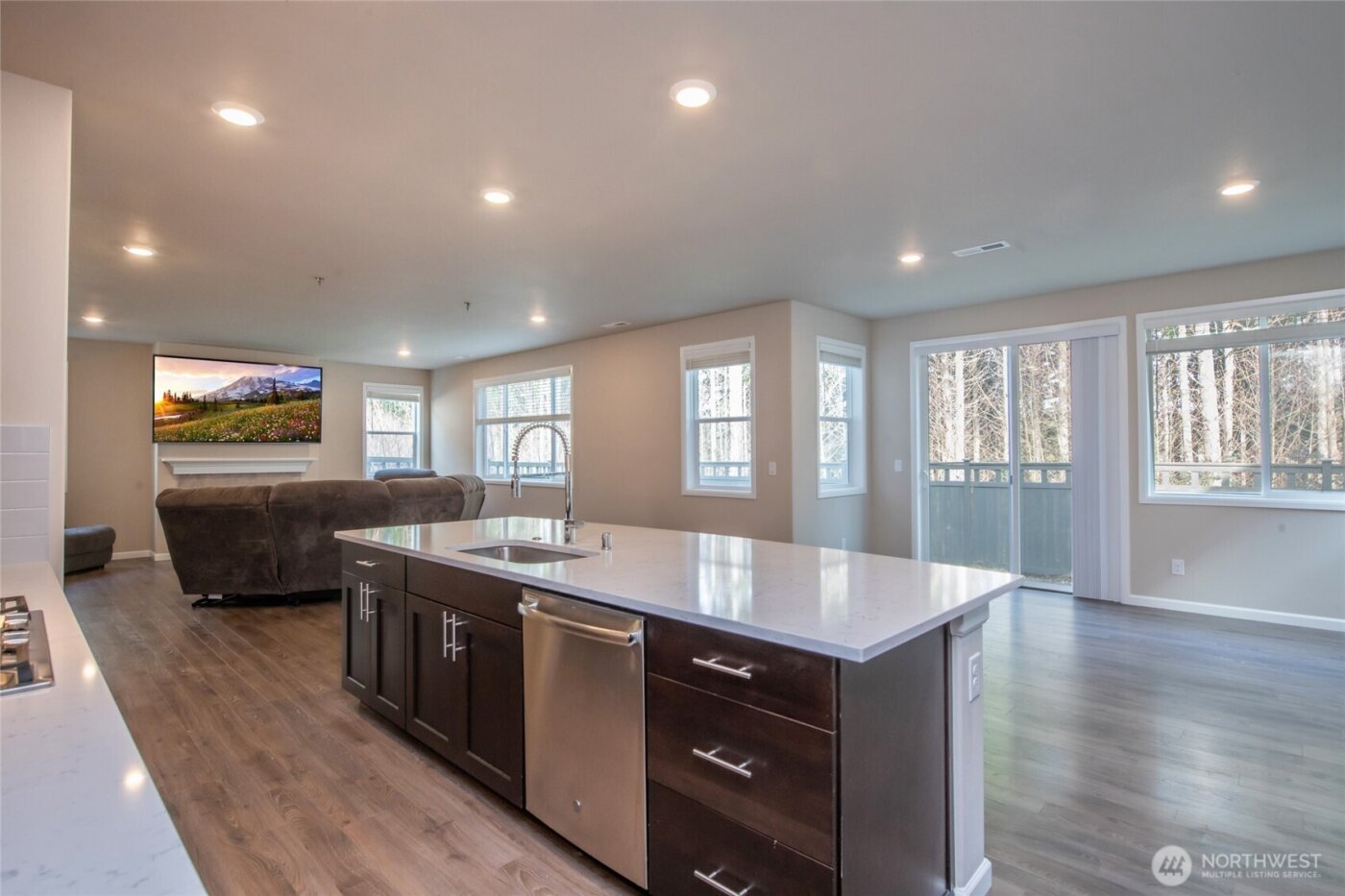 32952 SE Stevens Street , Black Diamond, WA 98010