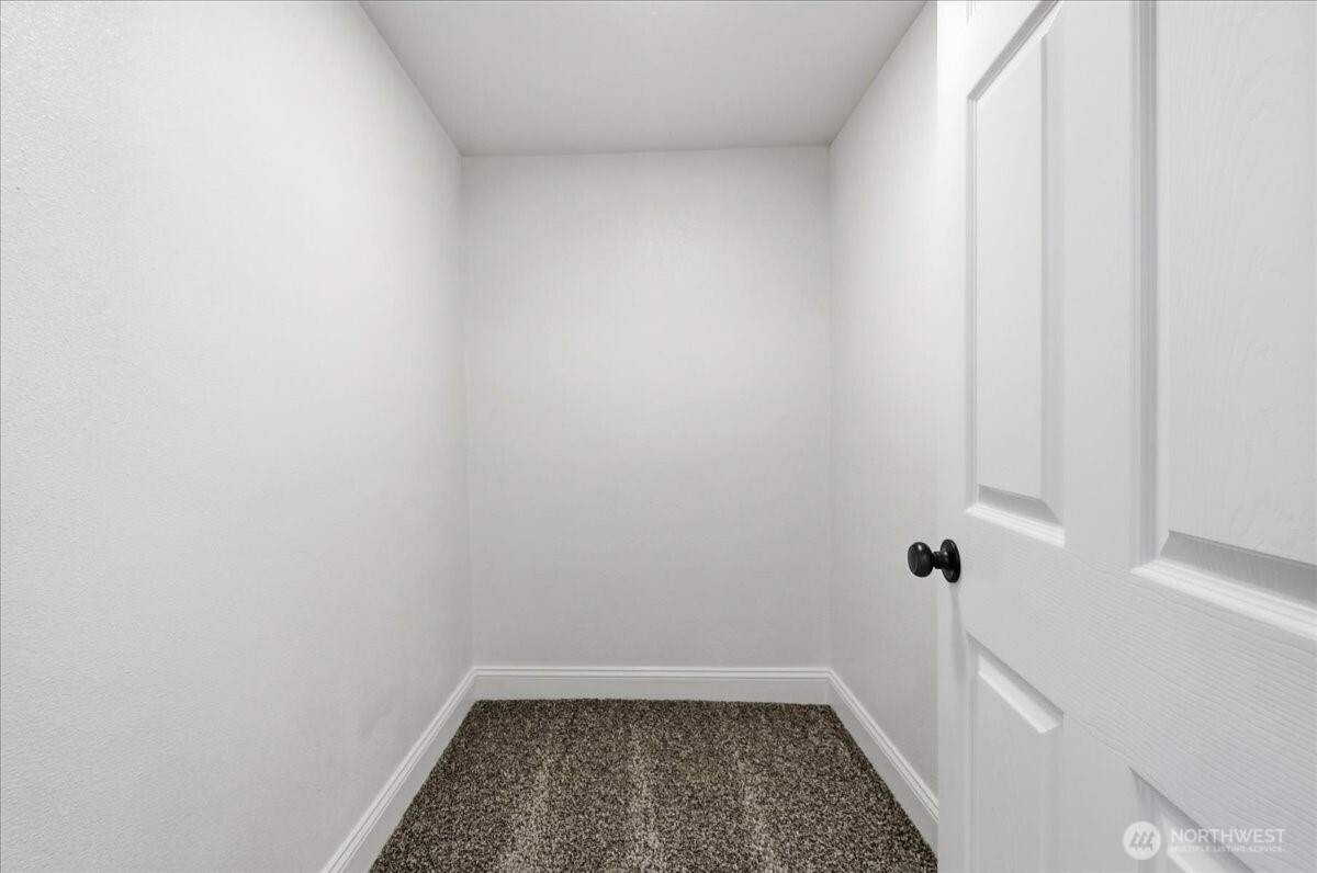 1025 NW Prindle Street , Chehalis, WA 98532