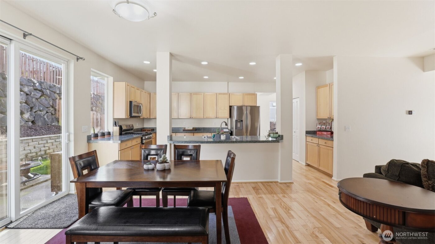 6114 Montevista Drive SE, Auburn, WA 98092