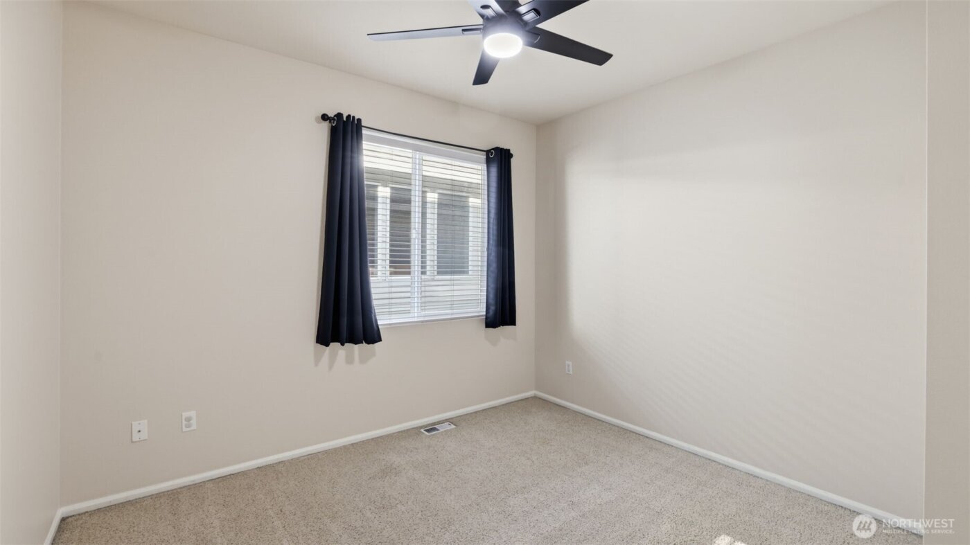 6114 Montevista Drive SE, Auburn, WA 98092