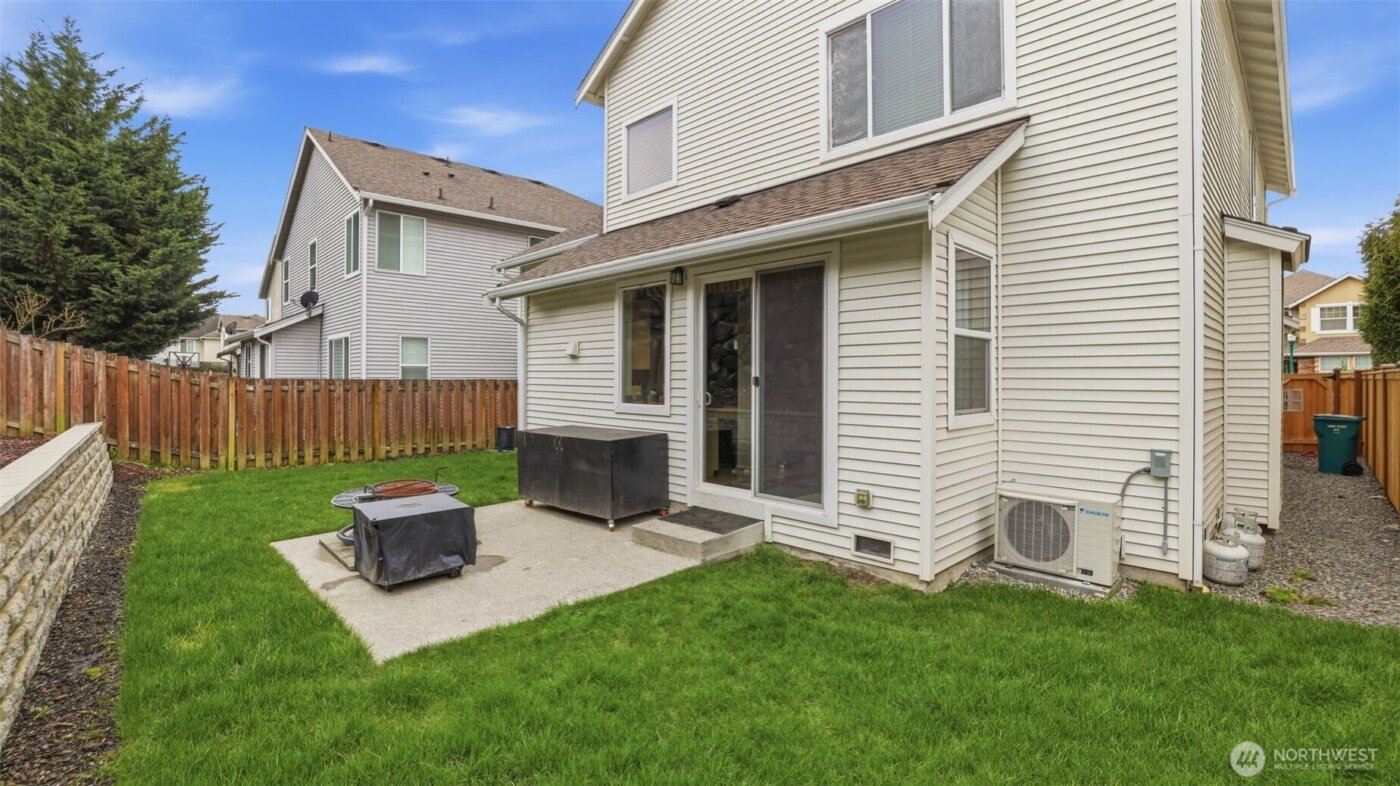 6114 Montevista Drive SE, Auburn, WA 98092