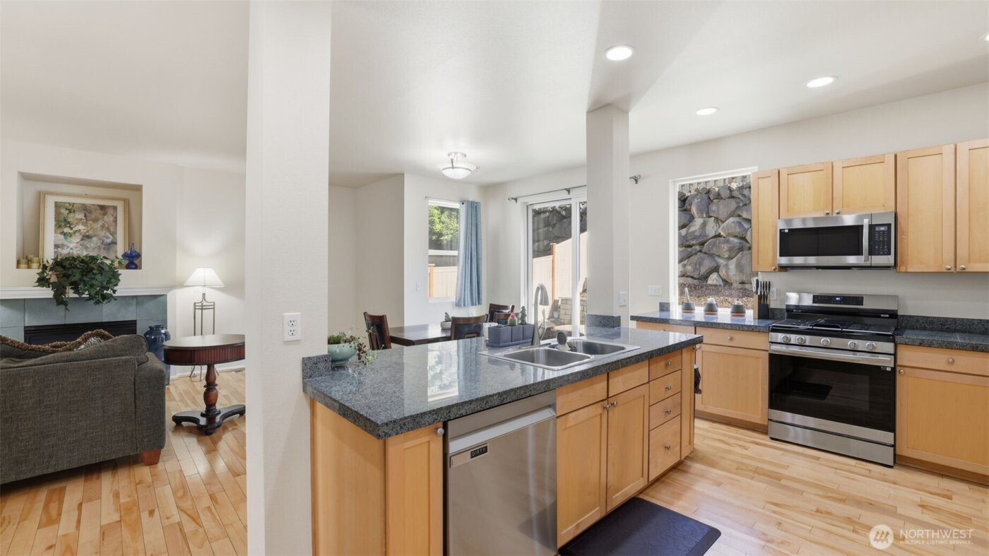 6114 Montevista Drive SE, Auburn, WA 98092