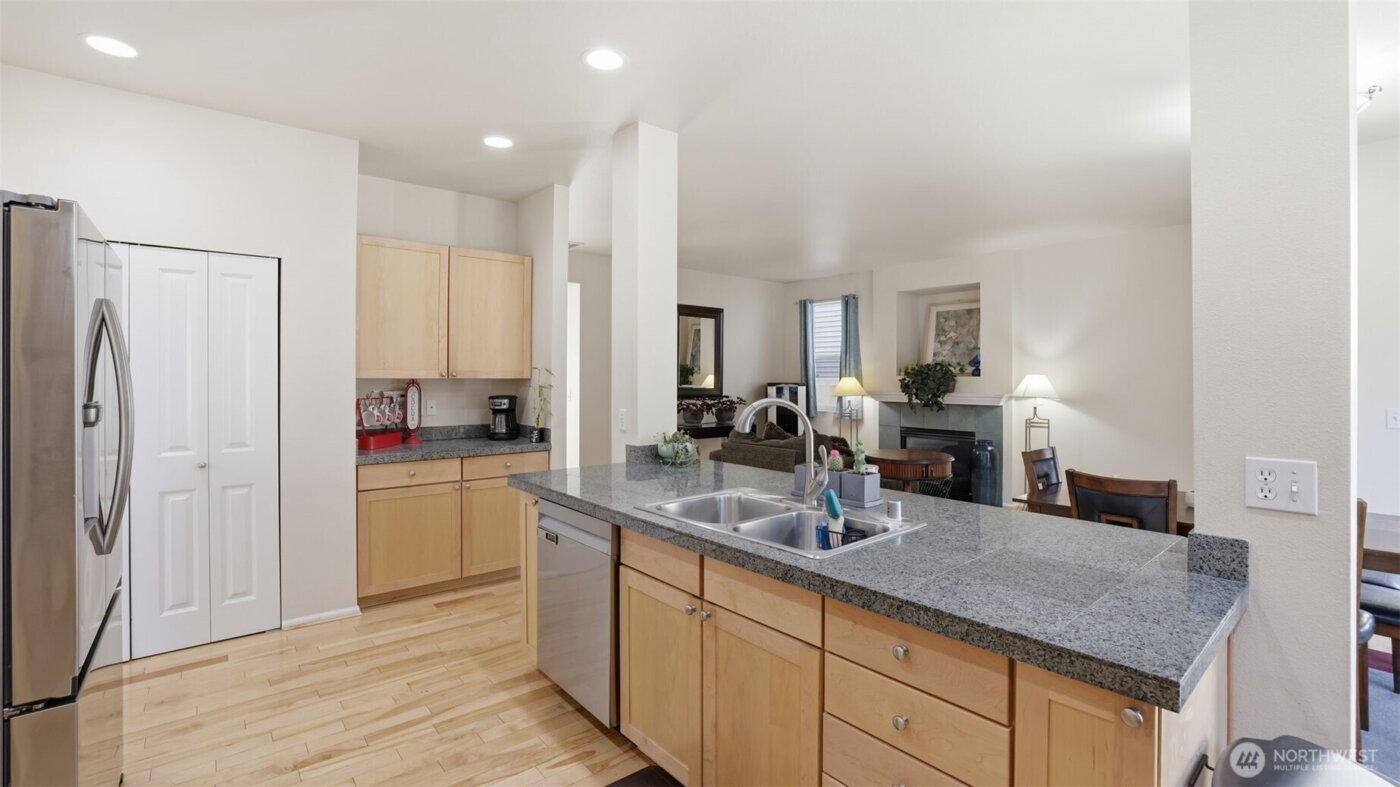 6114 Montevista Drive SE, Auburn, WA 98092