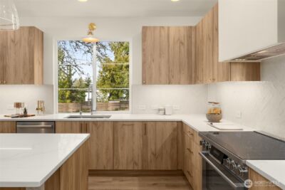 1864 1st Street , Kirkland, WA 98033 - Photo 12