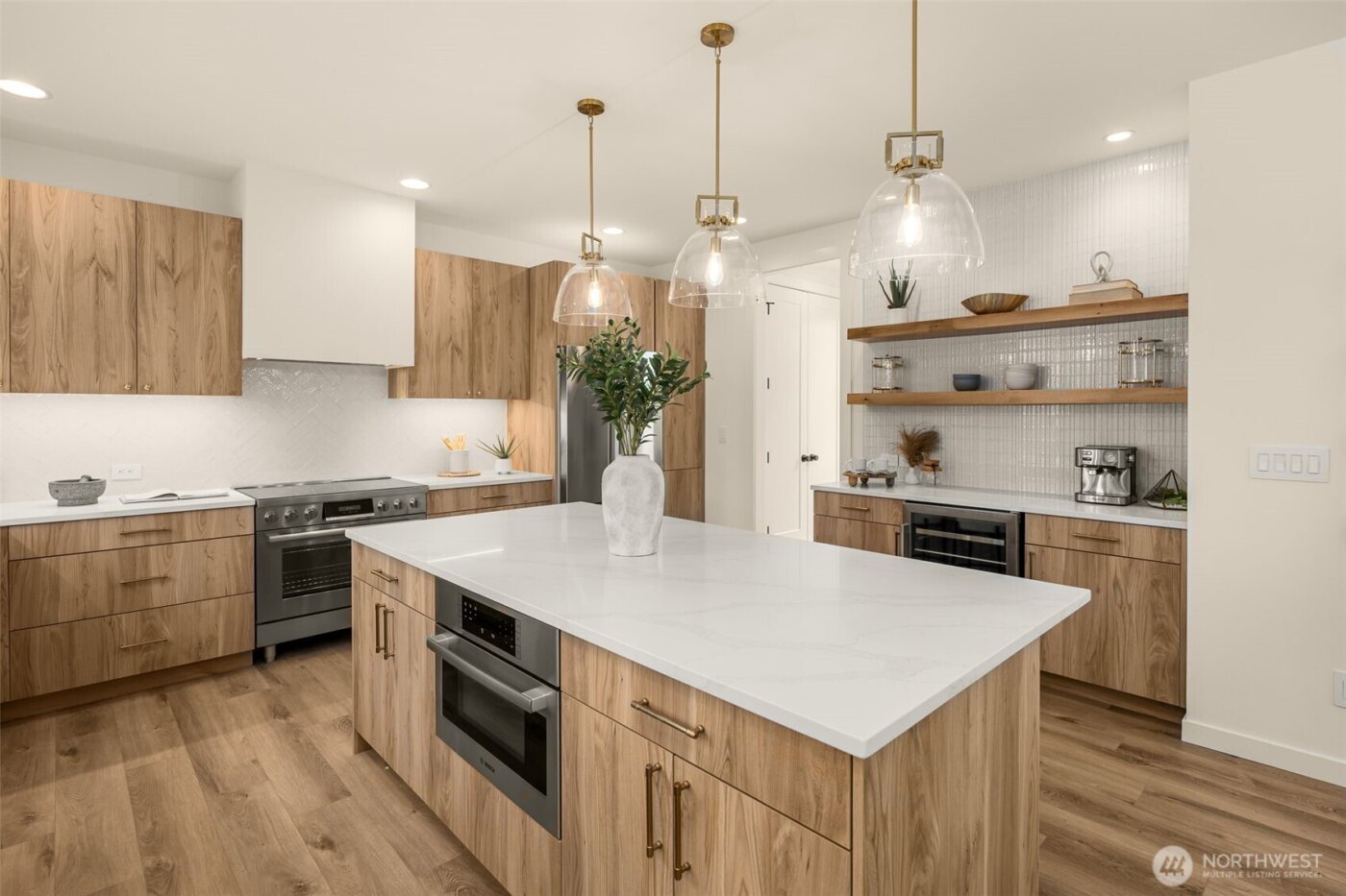 1864 1st Street , Kirkland, WA 98033